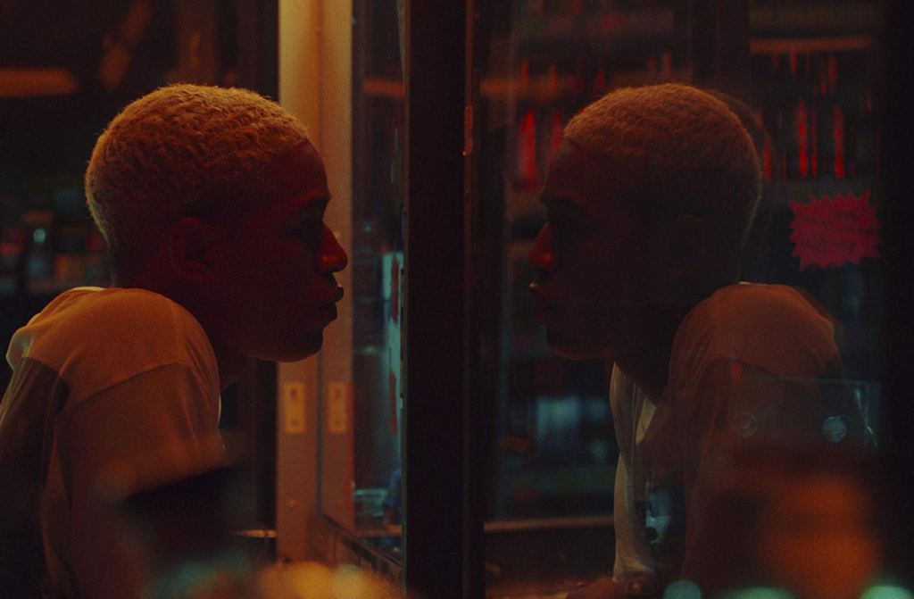 Waves (2019) – Film&nbsp;Review